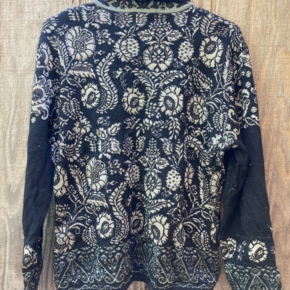 Field Manor 100% Wool Cardigan w/ Botanic Print in Mint & Black - Picture 3 of 4